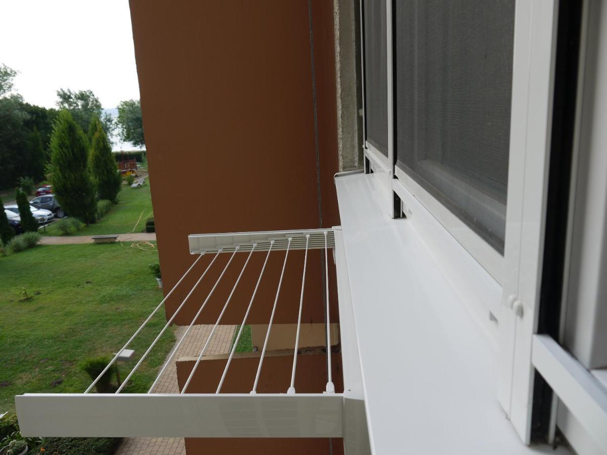 Vizparti Sas Apartman Siófok Eksteriør billede